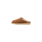 UGG tapkės