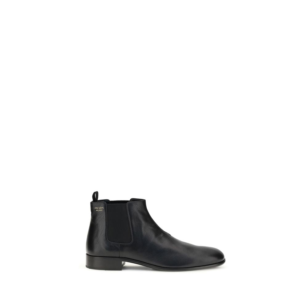 PRADA aulinukai