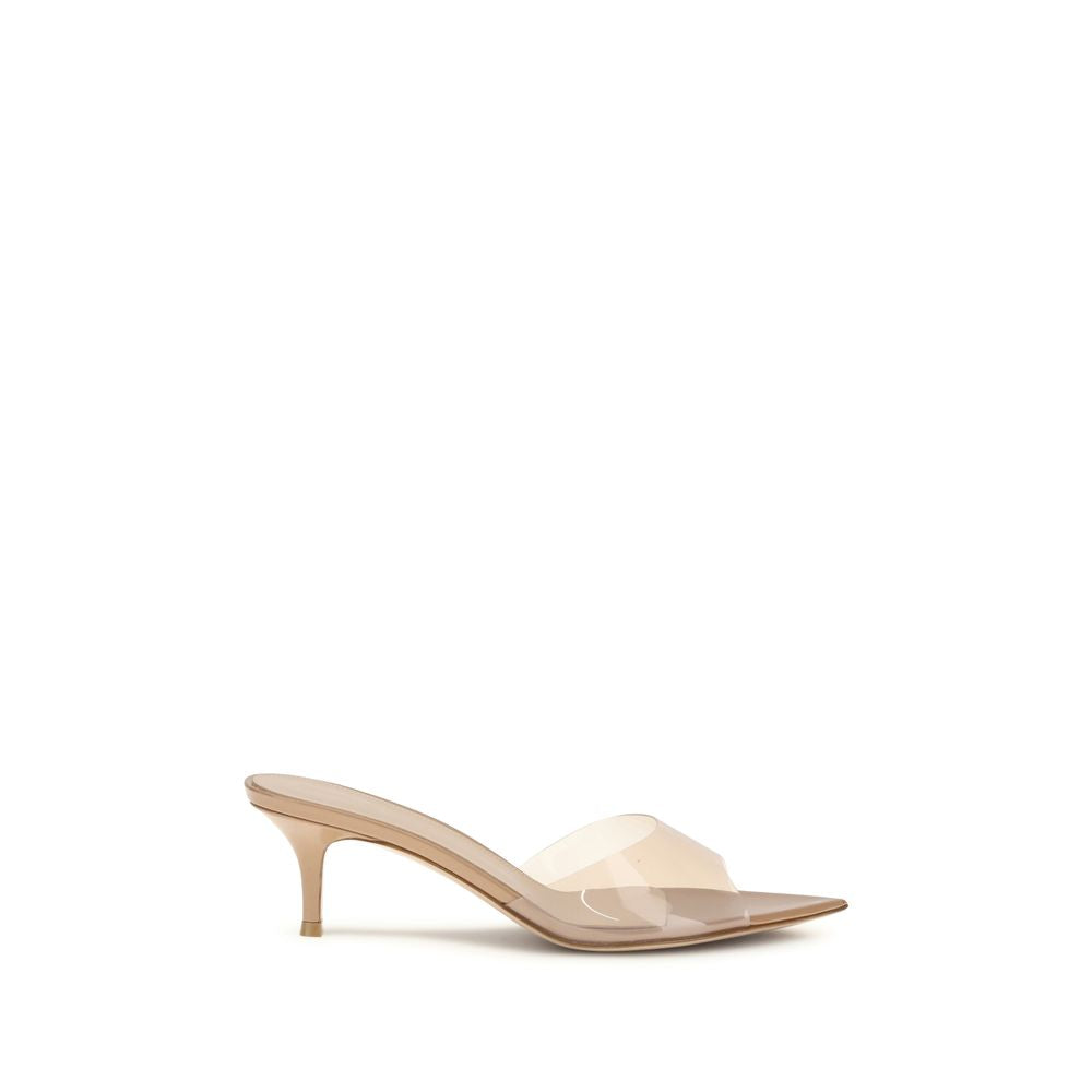 GIANVITO ROSSI sandalai