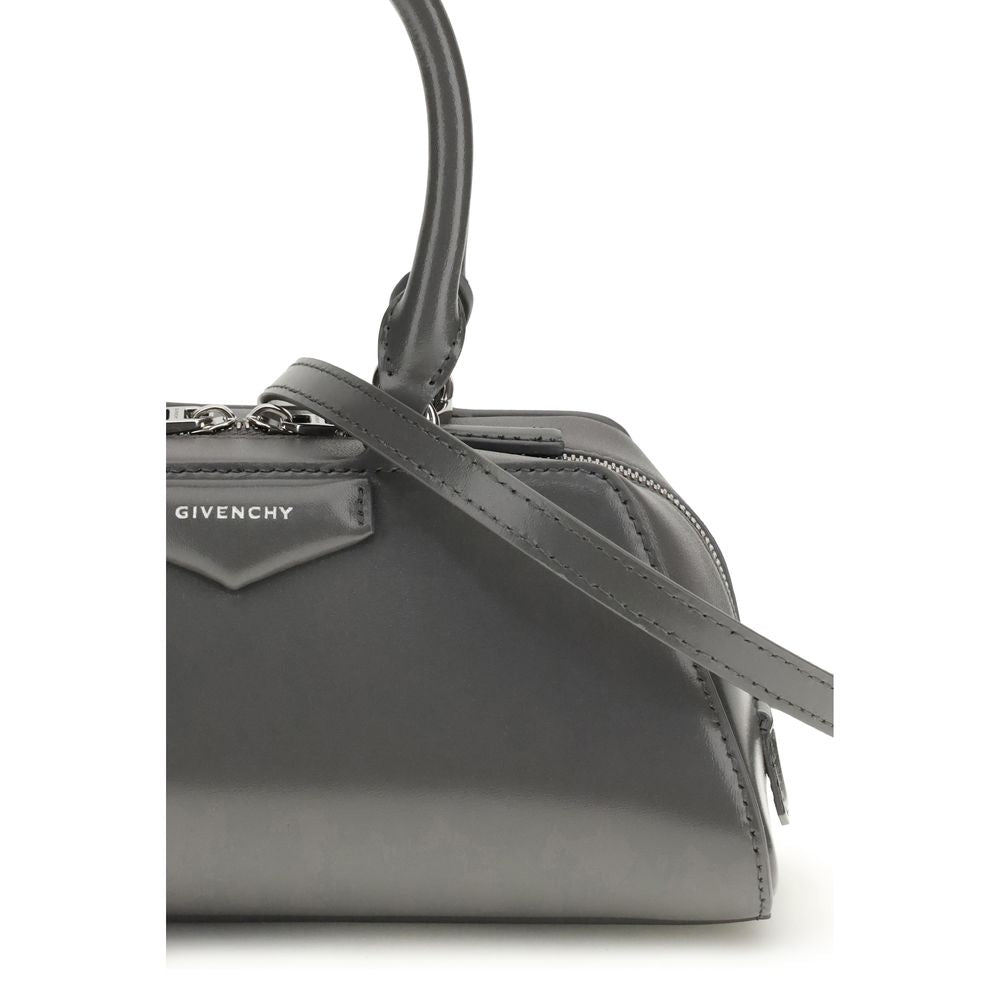 GIVENCHY rankinė
