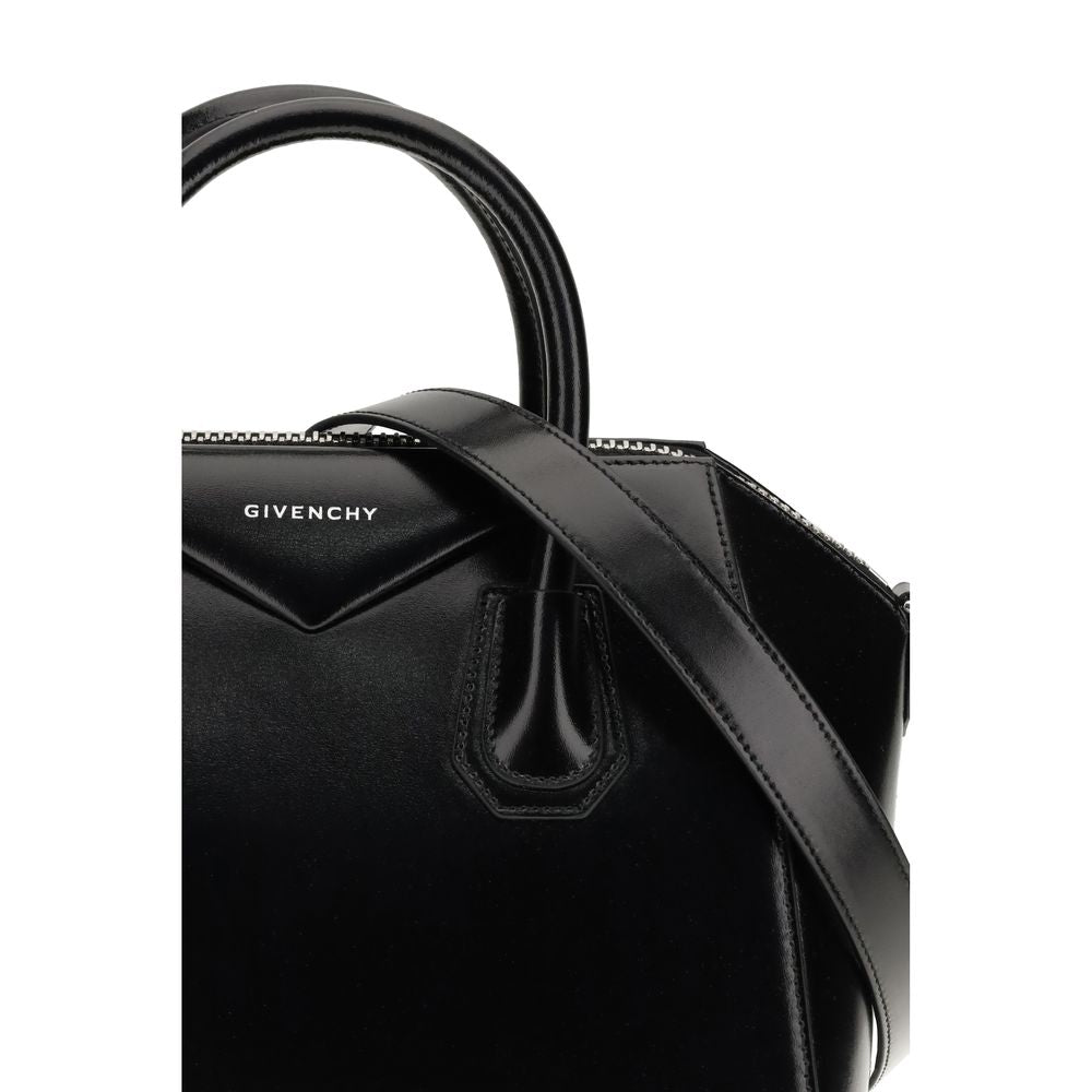 GIVENCHY rankinė