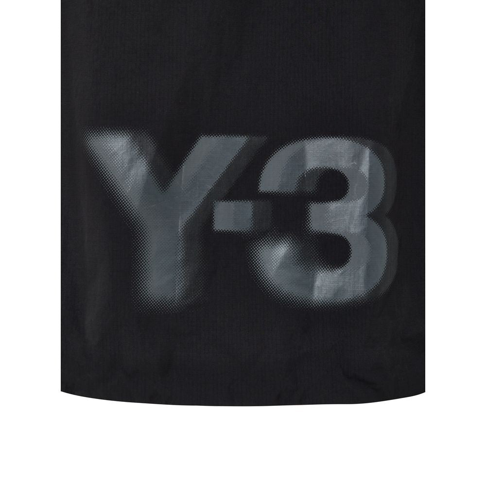 Y-3 striukė