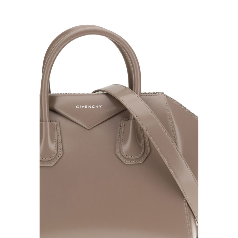 GIVENCHY rankinė