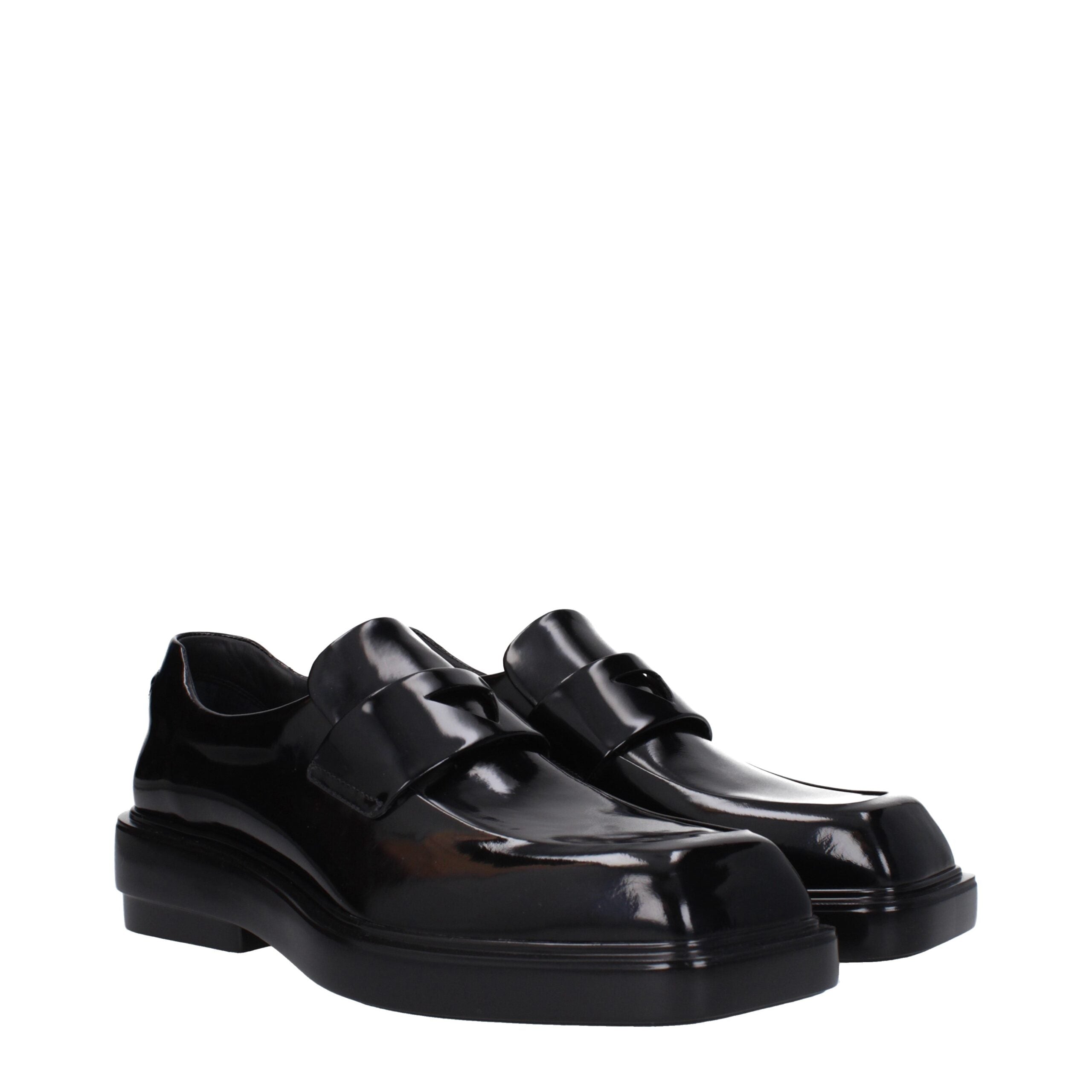 PRADA loferiai