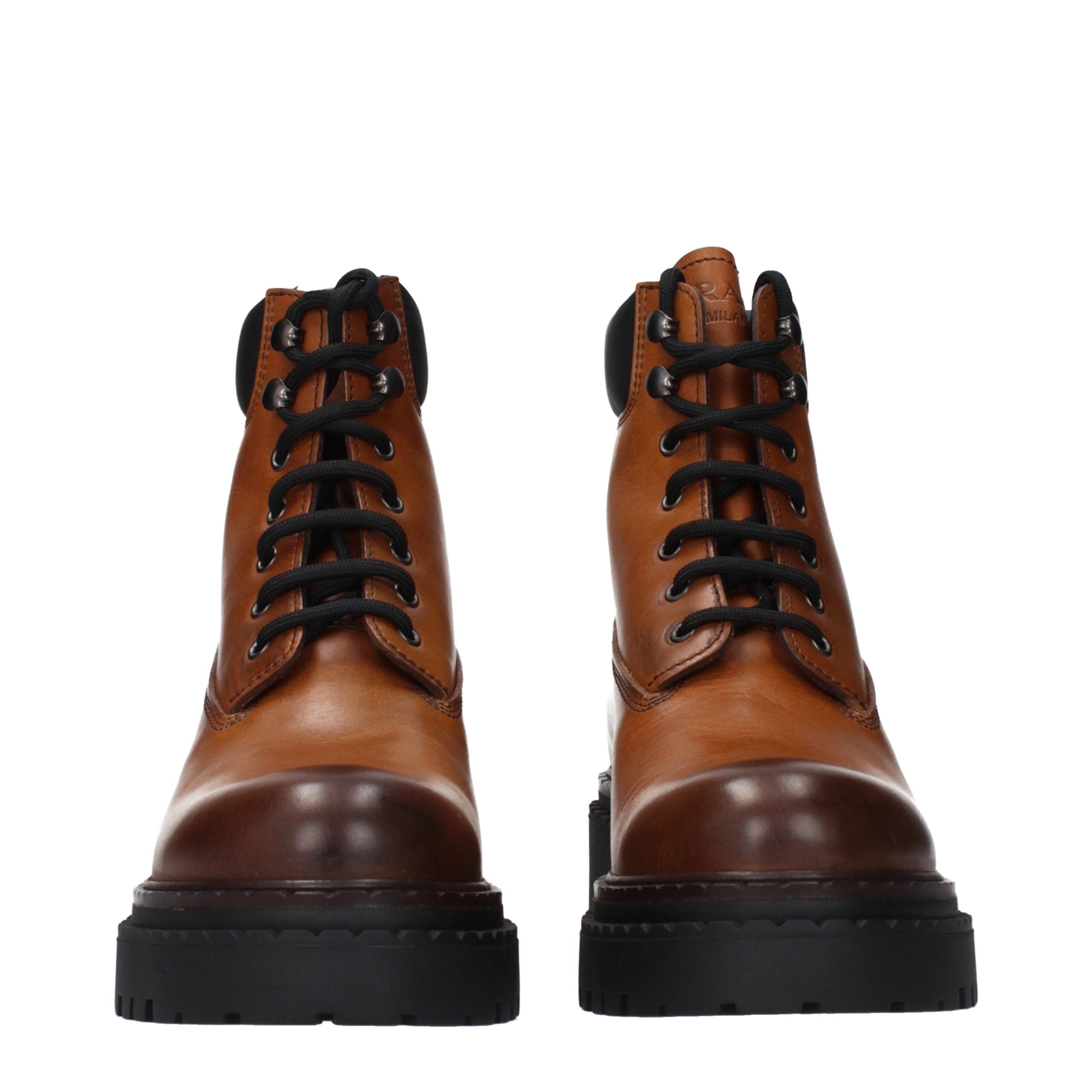 PRADA aulinukai
