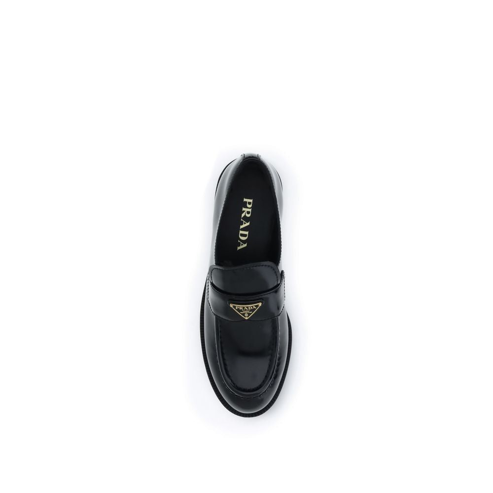 PRADA loferiai