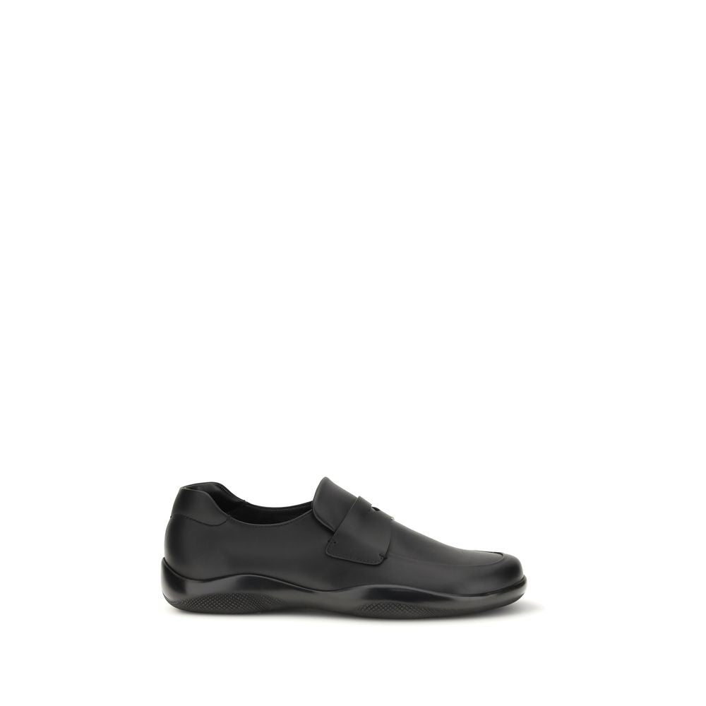 PRADA loferiai