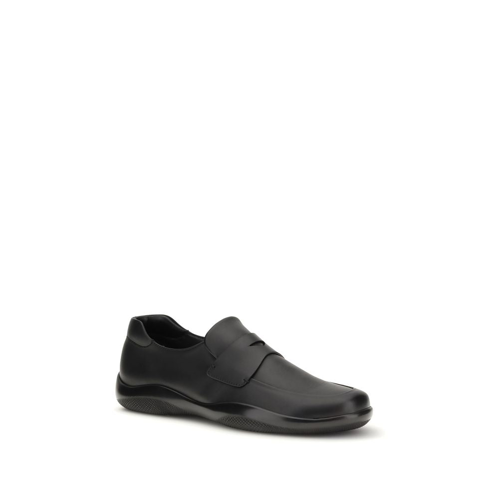 PRADA loferiai