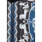 VERSACE striukė