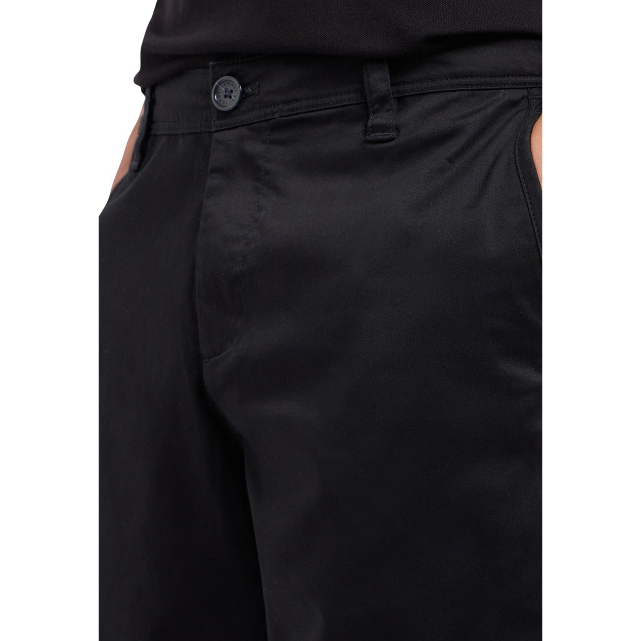 Armani Exchange Bermudai