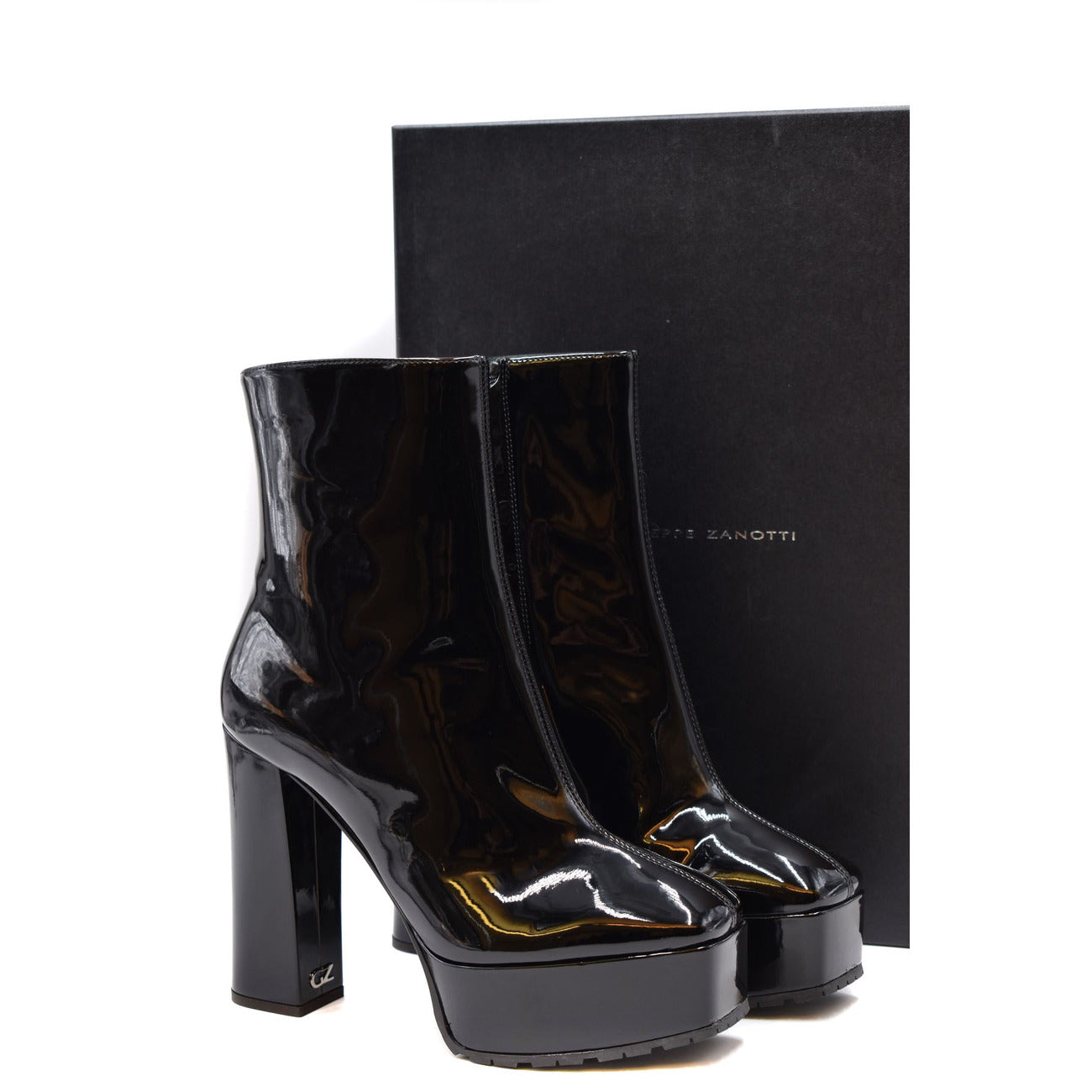 Giuseppe Zanotti Moteriški aulinukai