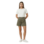 Jacqueline De Yong Šortai