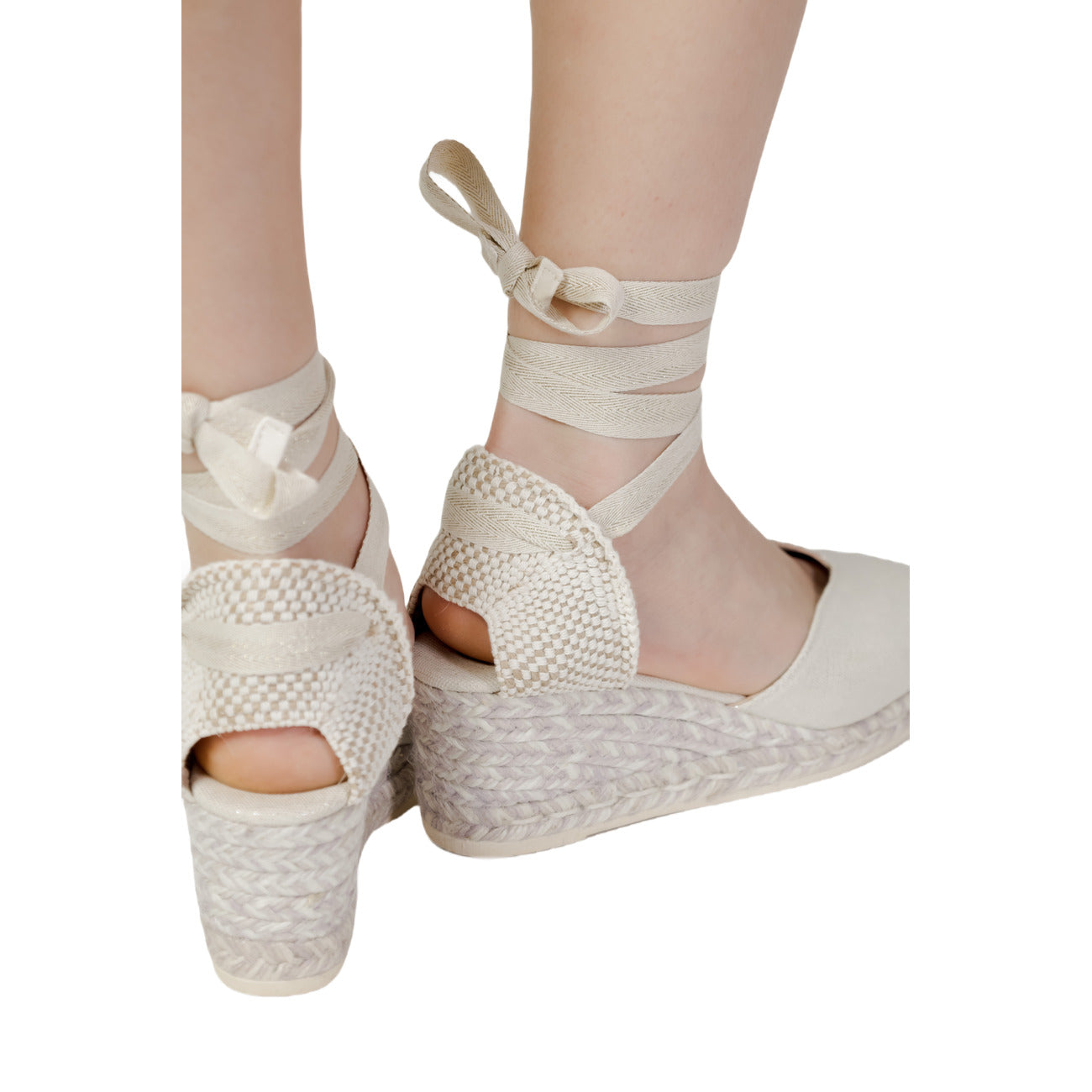 Espadrilles Moteriškos basutės
