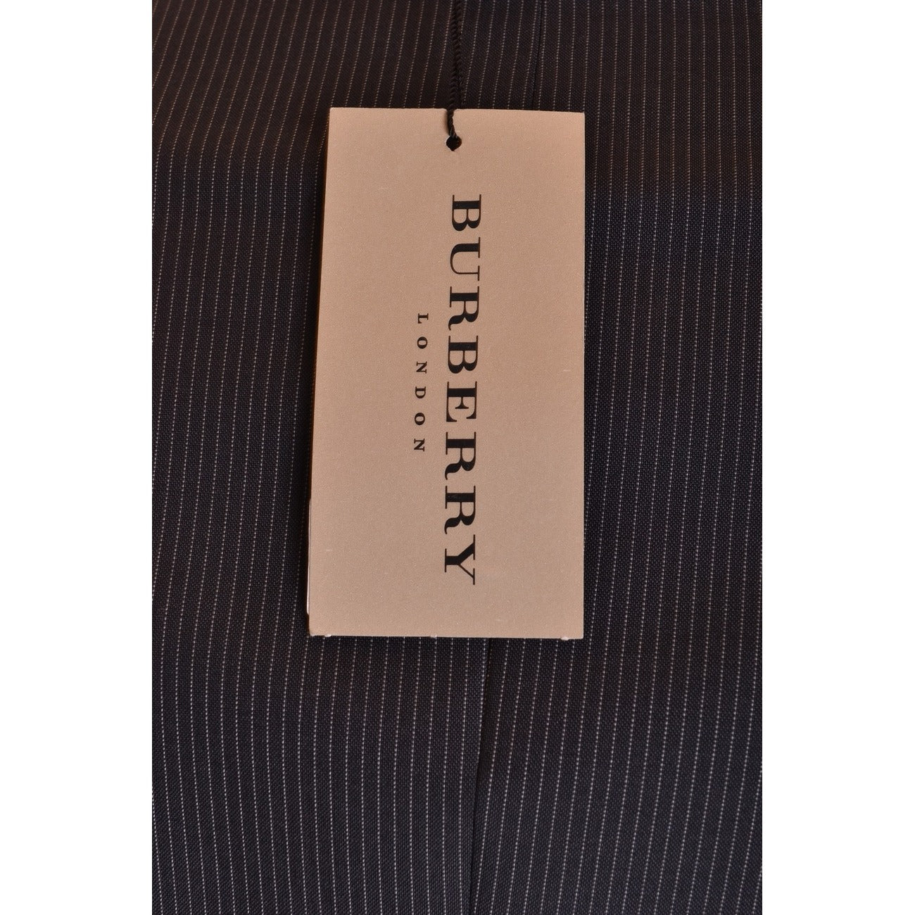 Burberry Kostiumas