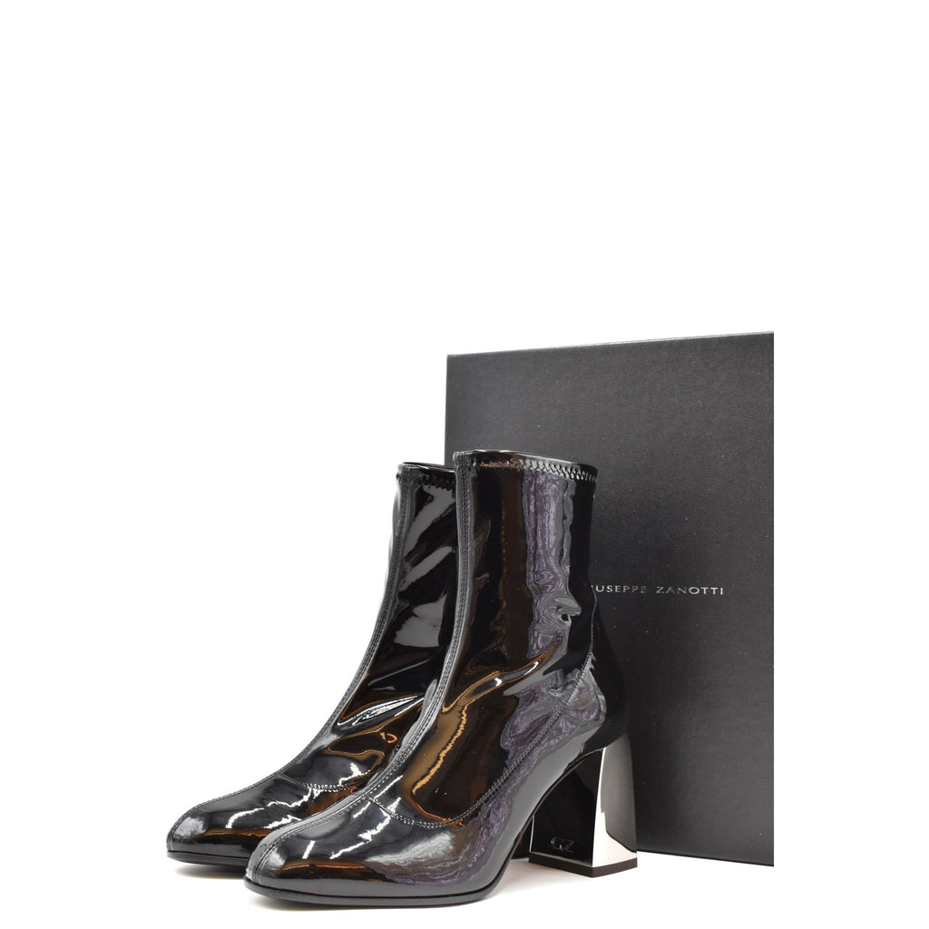 Giuseppe Zanotti Moteriški aulinukai