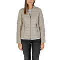 Armani Exchange Striukė