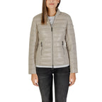 Armani Exchange Striukė