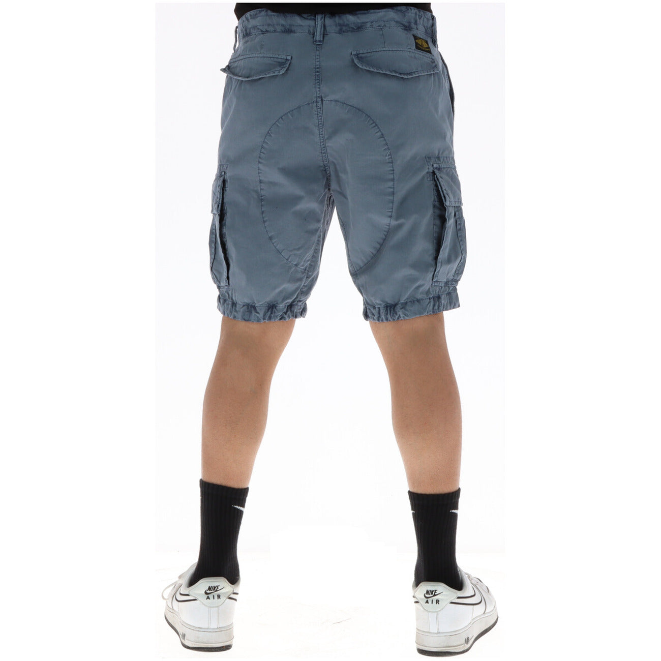 Superdry Bermudai