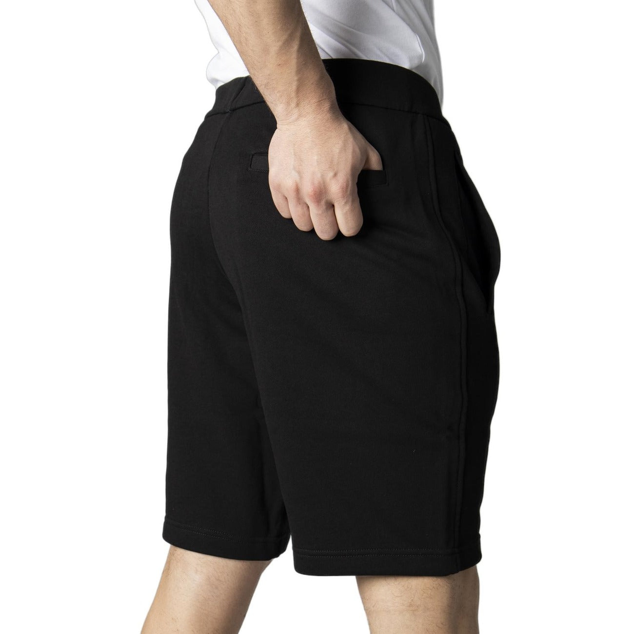 Armani Exchange Bermudai