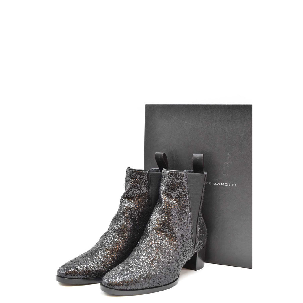 Giuseppe Zanotti Moteriški aulinukai