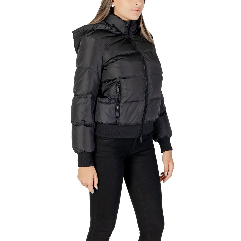 Armani Exchange Striukė