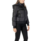 Armani Exchange Striukė