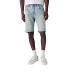 Levi`s Bermudai