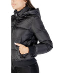 Armani Exchange Striukė