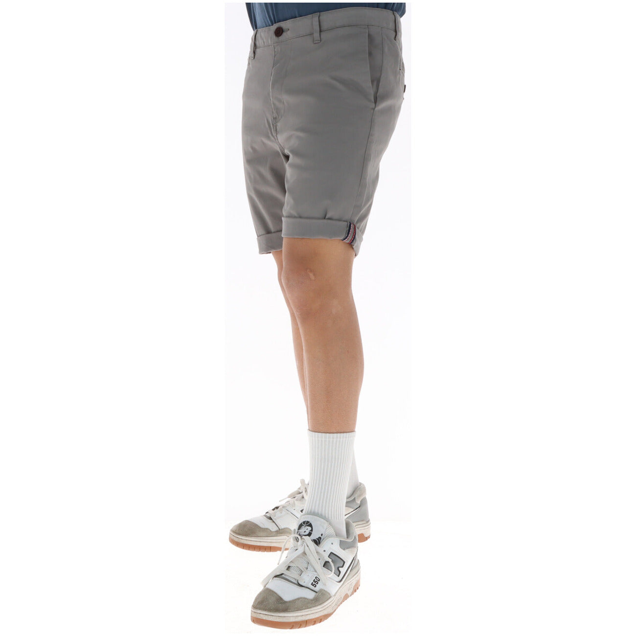 Superdry Bermudai